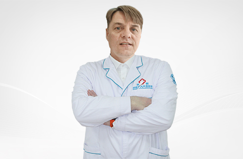 曼弗雷德•彼得•霍尔医生